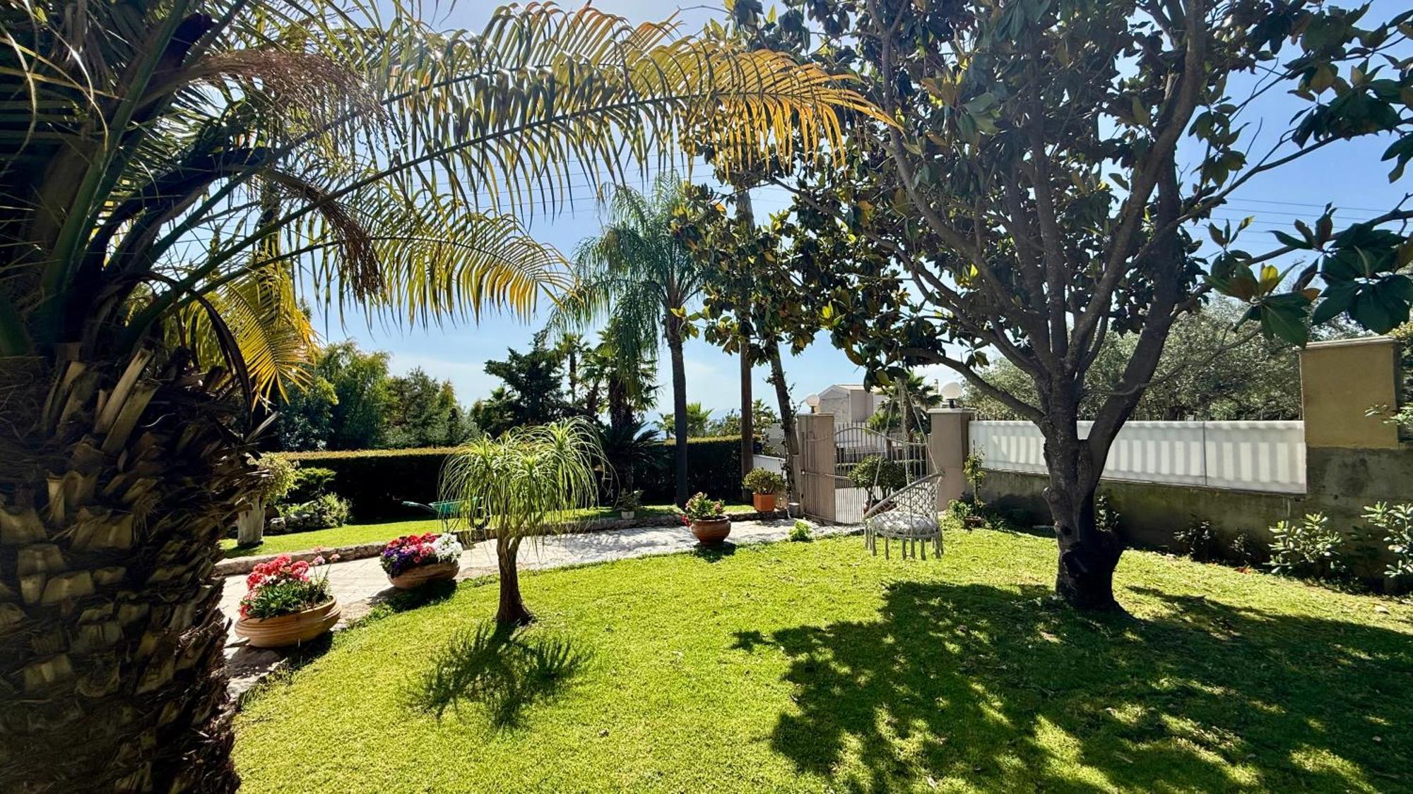 Appartement le jardin à Kalamata Extérieur photo